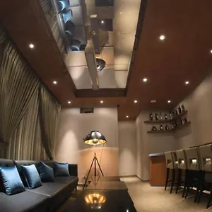 Hotel Elgel And