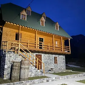Guest house Bujtina Vellezerit Grrela