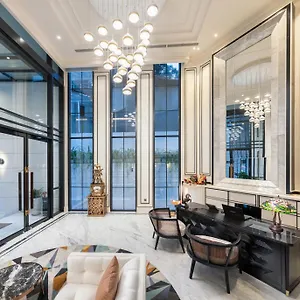 Hotel Bach Saigon